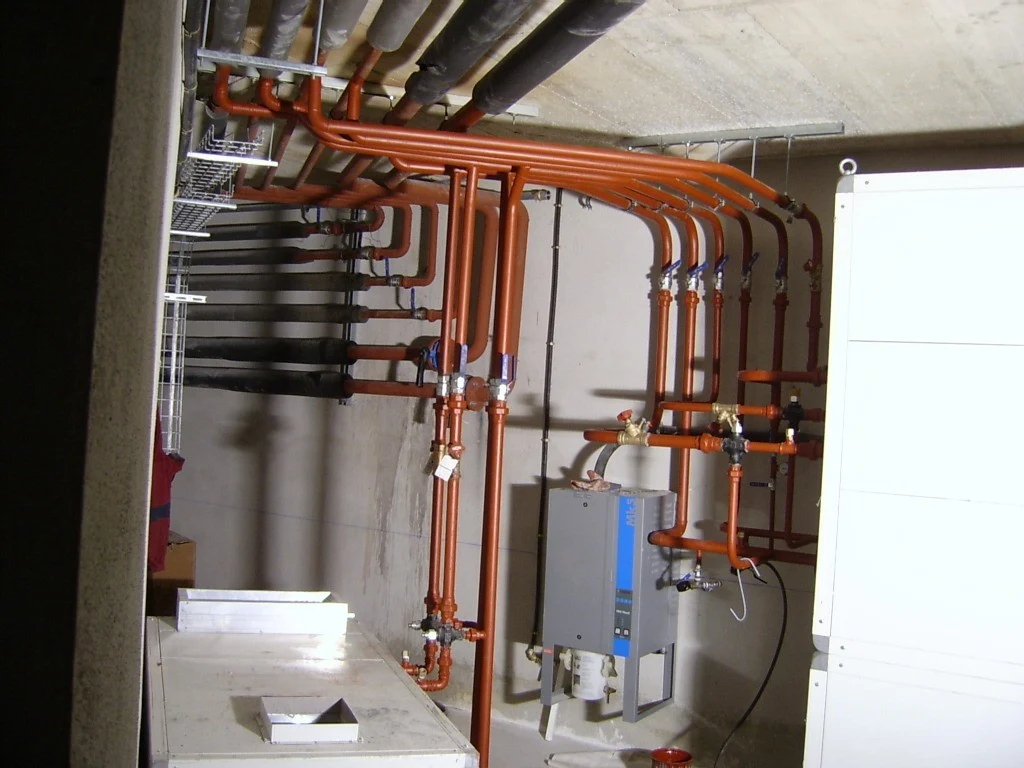Hotel AB · Barcelona: Instalaciones de climatización y distribución hidráulica.